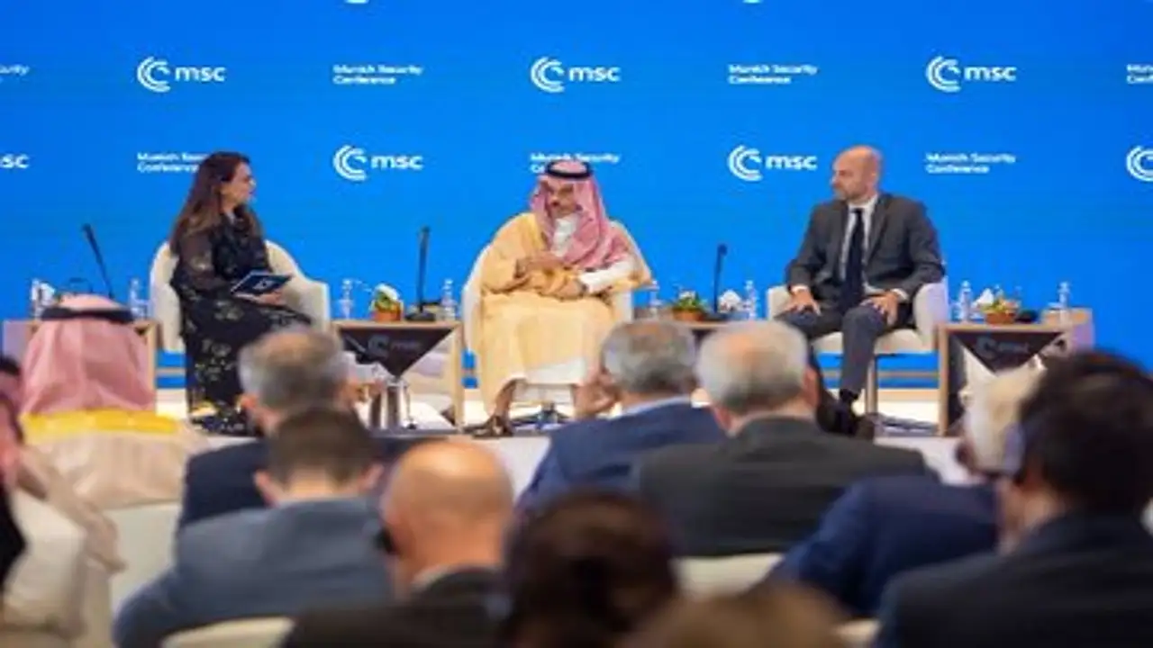 وزير الخارجية يبحث بمؤتمر ميونخ للأمن خارطة طريق للسلام الفلسطيني الإسرائيلي